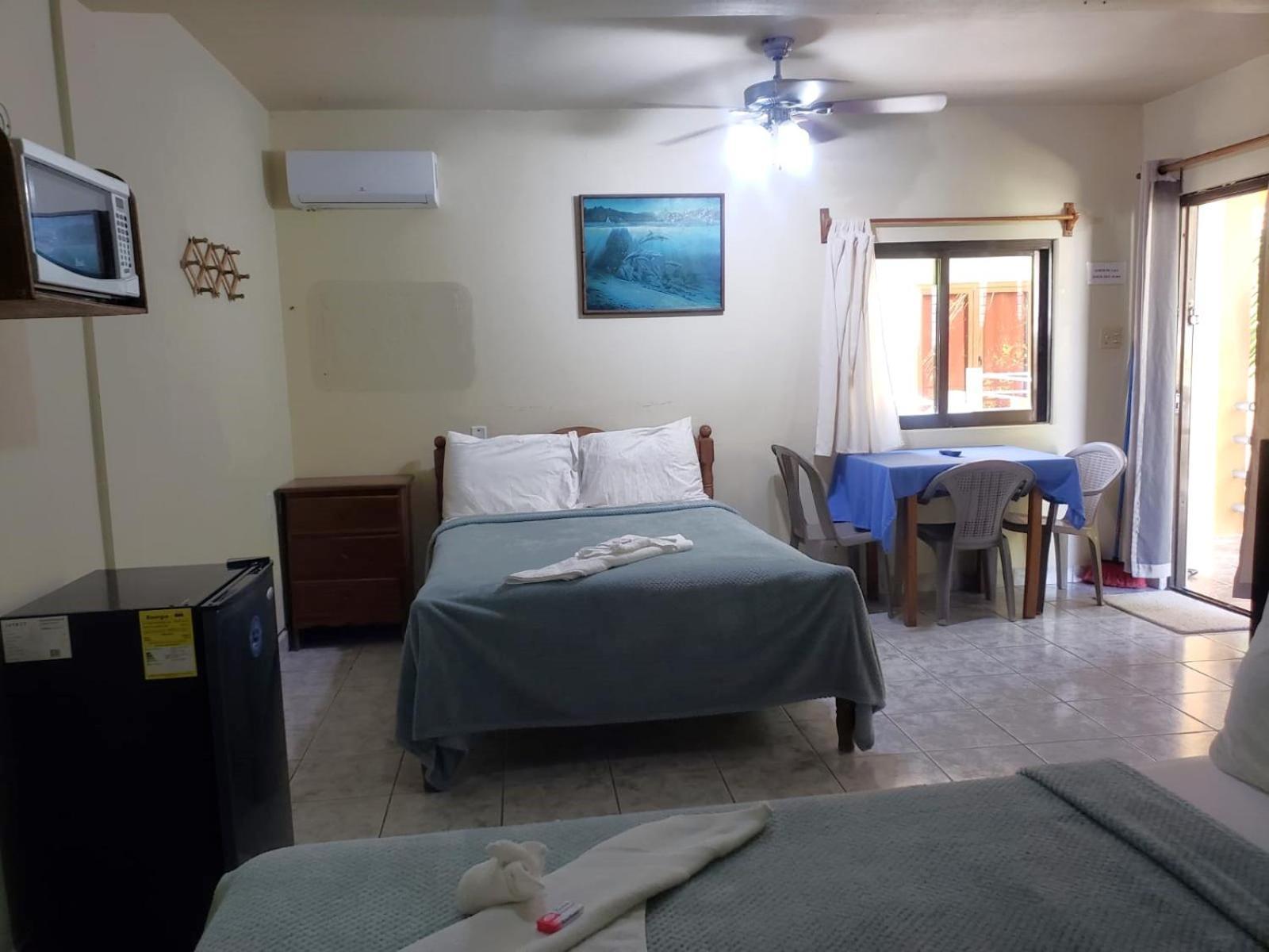 Beach Side Condos Caye Caulker By Ccvh Exterior photo