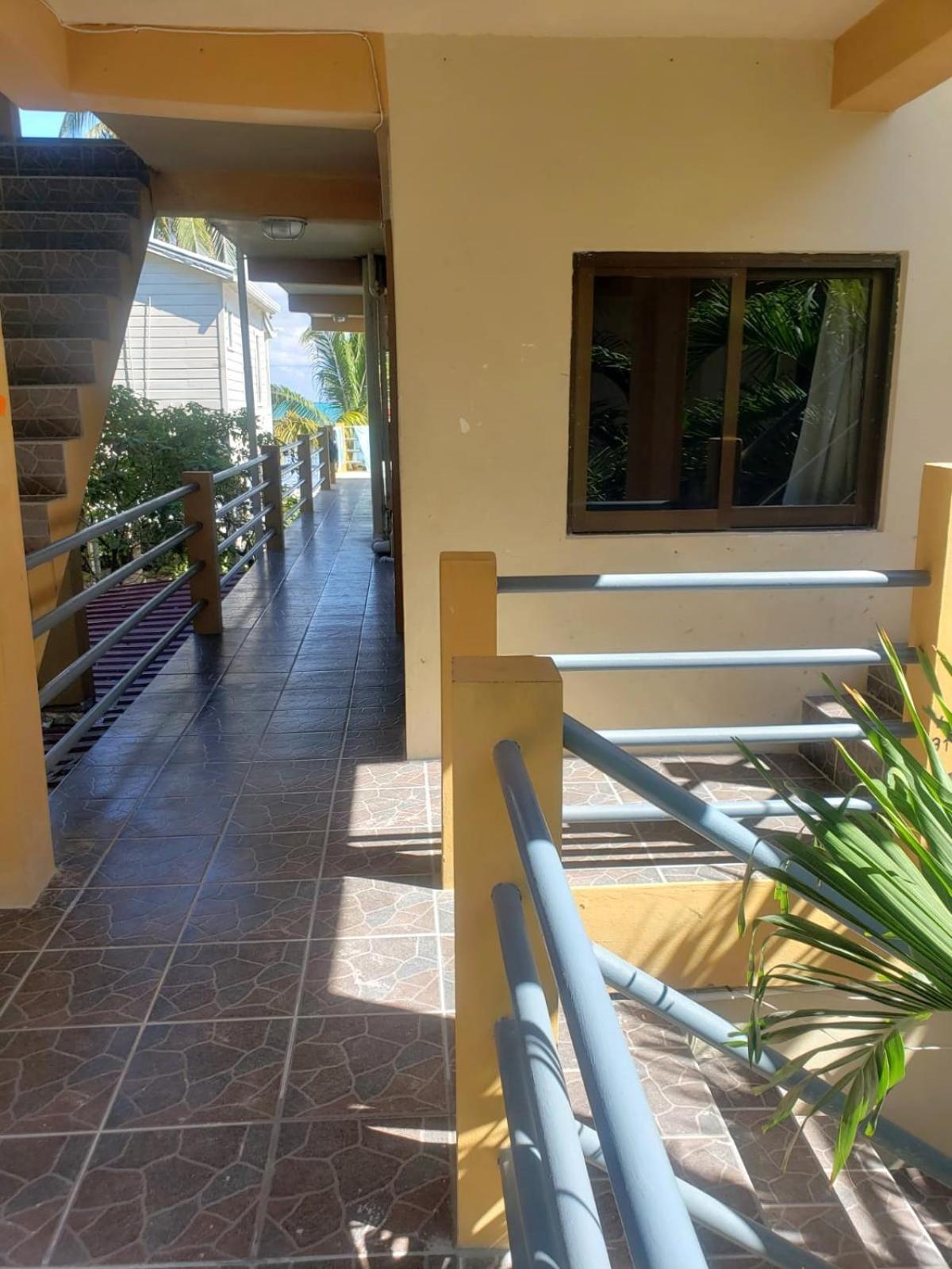 Beach Side Condos Caye Caulker By Ccvh Exterior photo