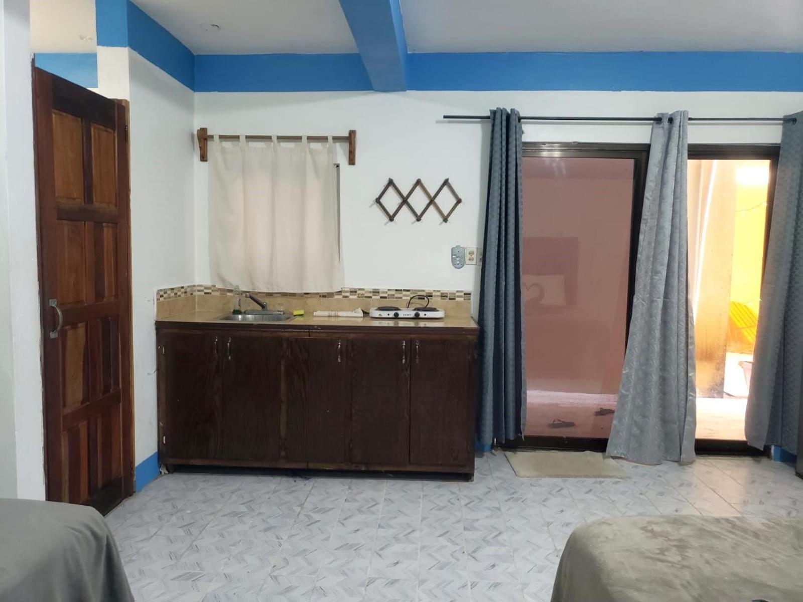 Beach Side Condos Caye Caulker By Ccvh Exterior photo